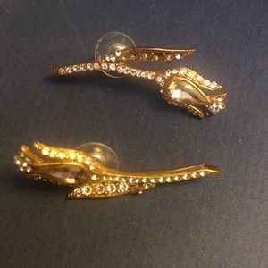 NWT Oscar De La Renta Swarovski Crystal Tulip Earrings